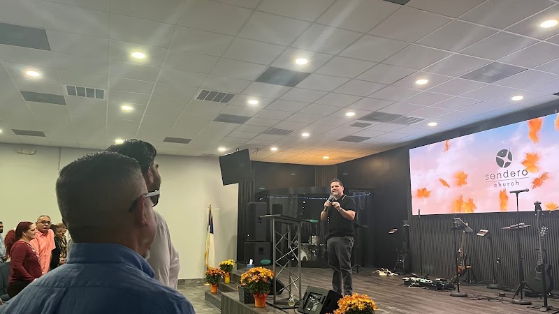 Iglesia Cristiana Sendero De Luz Assembly of God